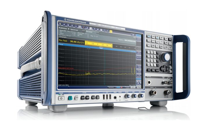 Rohde &amp; Schwarz ESW44 EMI/EMC test receiver