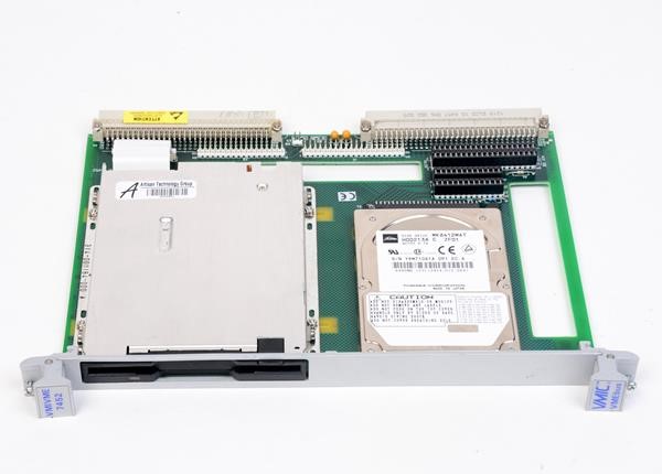 Abaco Systems / VMIC VMIVME-7452-504 VME module