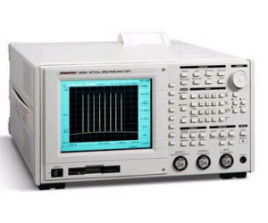 Advantest Q8384 optical spectrum analyzer
