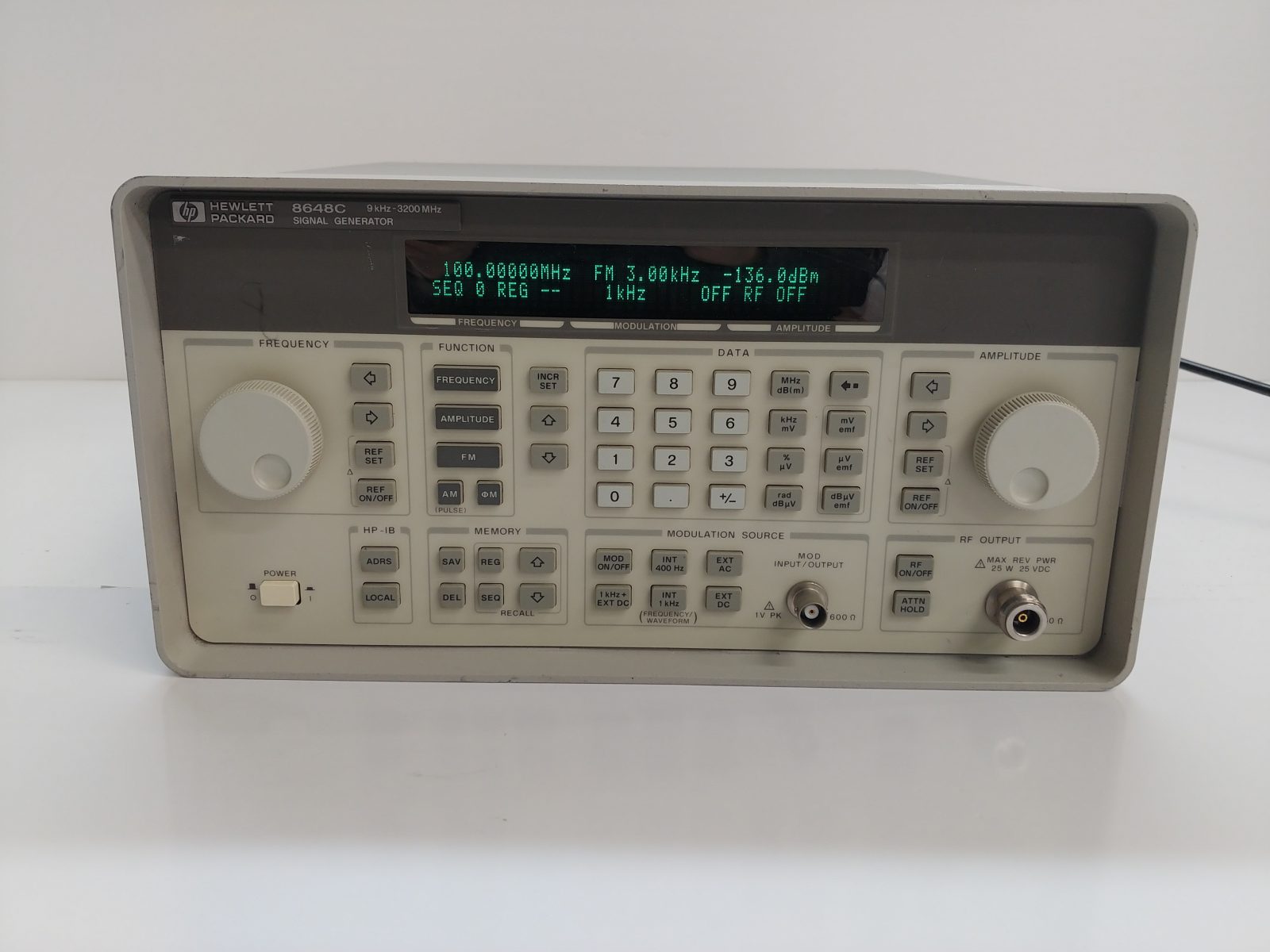 Agilent / Keysight 8648C signal generator