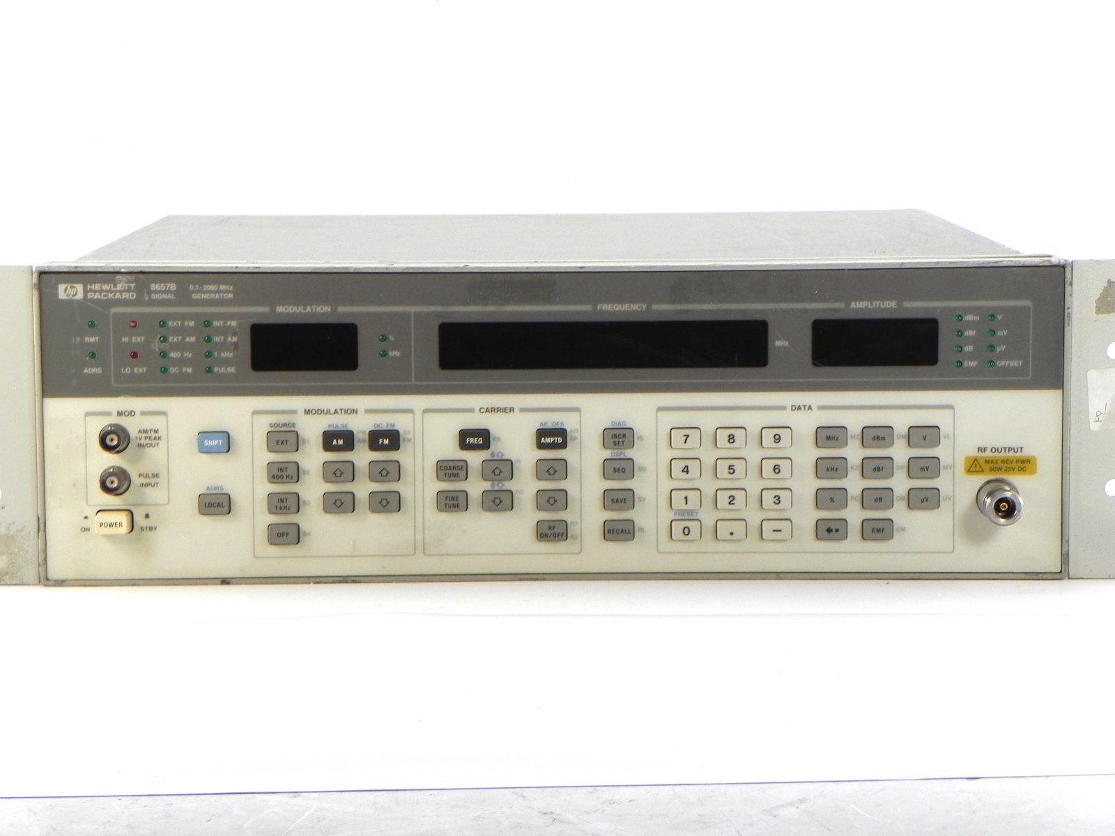 Agilent / Keysight 8657B signal generator