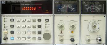 Agilent / Keysight 8660D signal generator