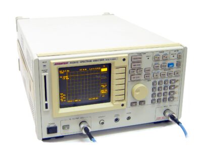 Advantest R3465 spectrum analyzer