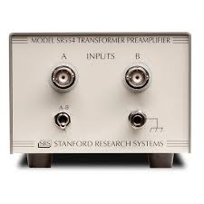 Stanford Research Systems SR554 RF amplifier