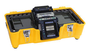 Fujikura 70R+ fusion splicer