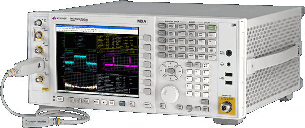 Anritsu 54137A network analyzer