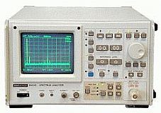 Advantest R4131A spectrum analyzer