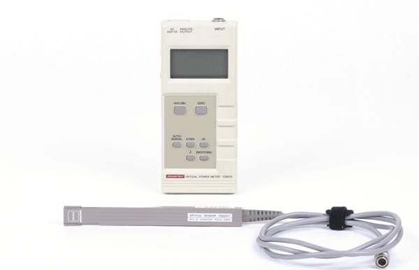 Advantest TQ8210 optical power meter