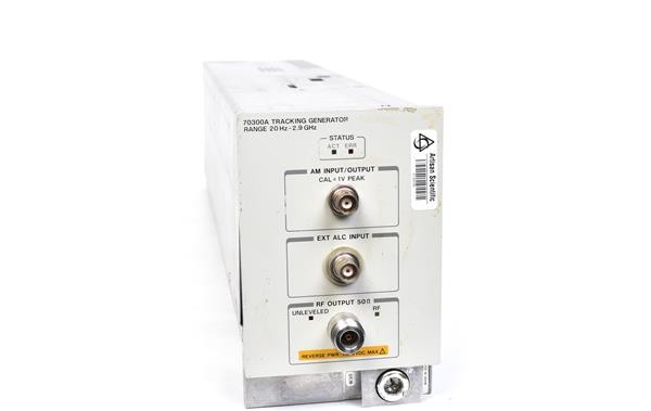 Agilent / Keysight 70300A signal generator