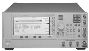 Agilent / Keysight 8247C signal generator