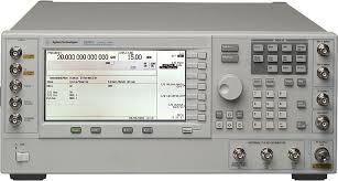 Agilent / Keysight 8267C vector signal generator