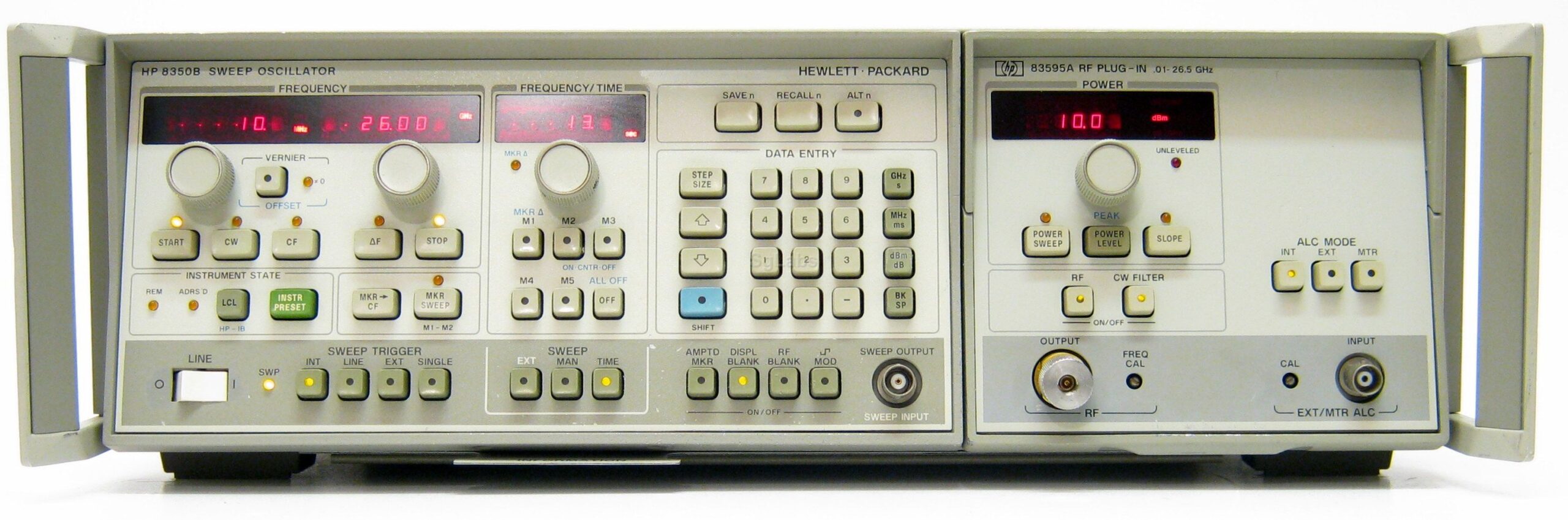 Agilent / Keysight 83595 signal generator