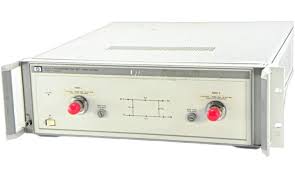 HP 85105A vector network analyzer