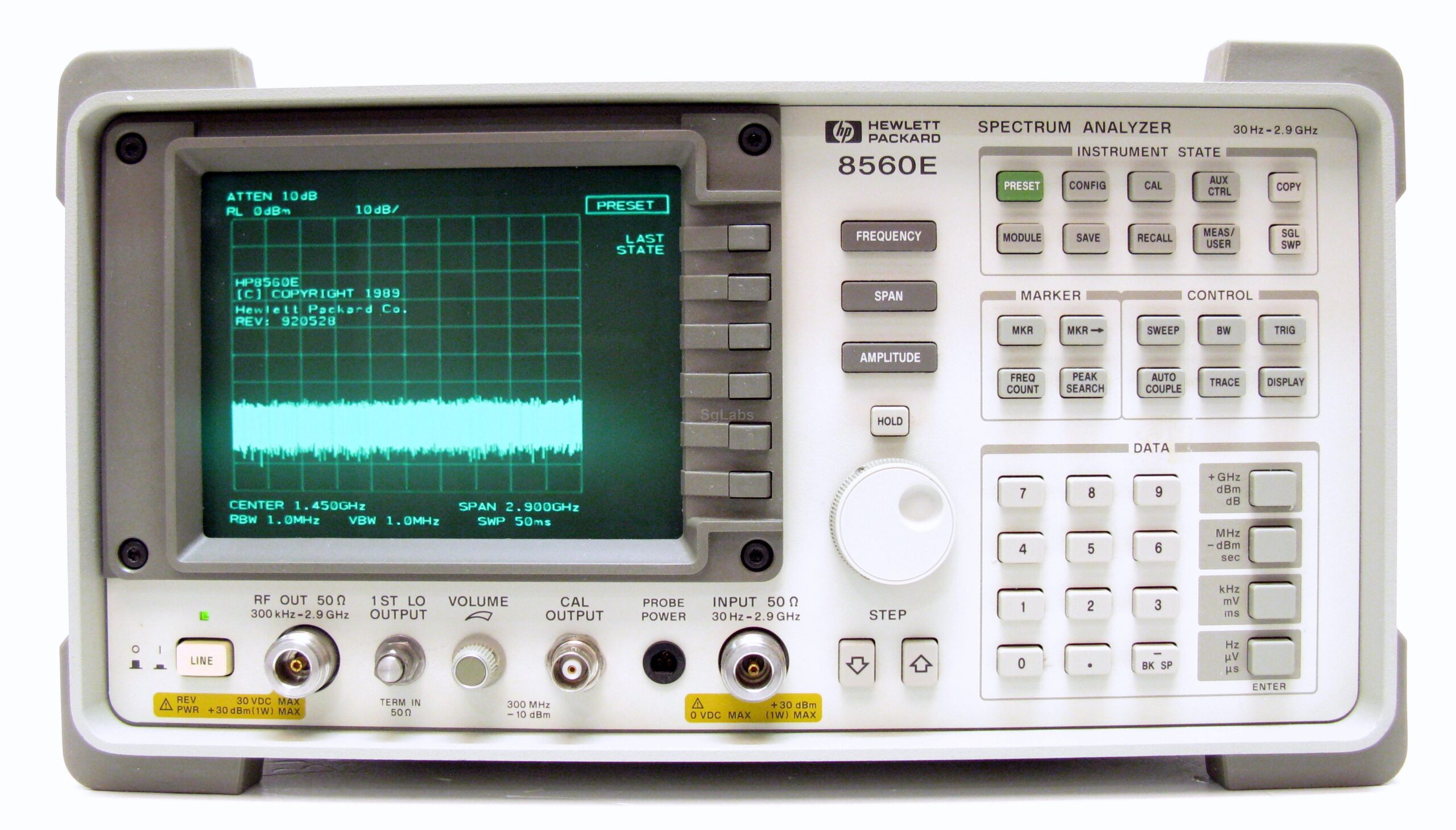 HP 8560E spectrum analyzer