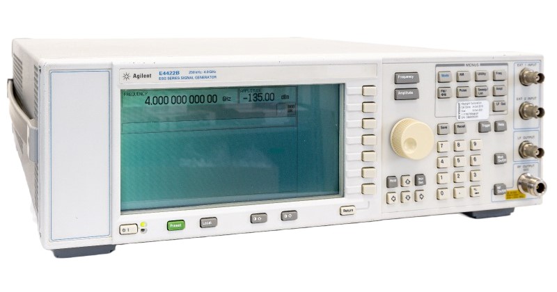 Agilent / Keysight E4430B signal generator
