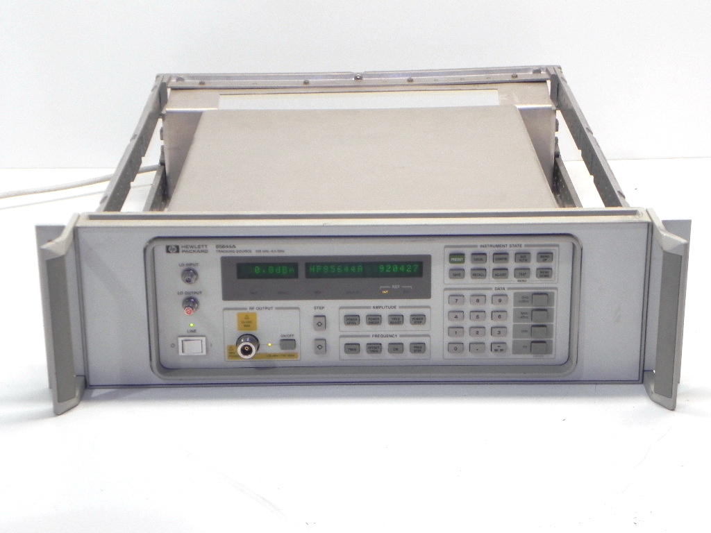 Agilent / Keysight 85644A signal generator