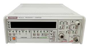Advantest R5361A frequency counter