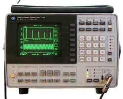 HP 3561A spectrum analyzer