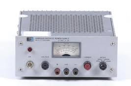 Agilent / Keysight 6207B DC power supply