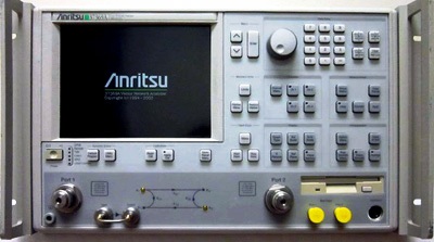 Anritsu 37317A vector network analyzer
