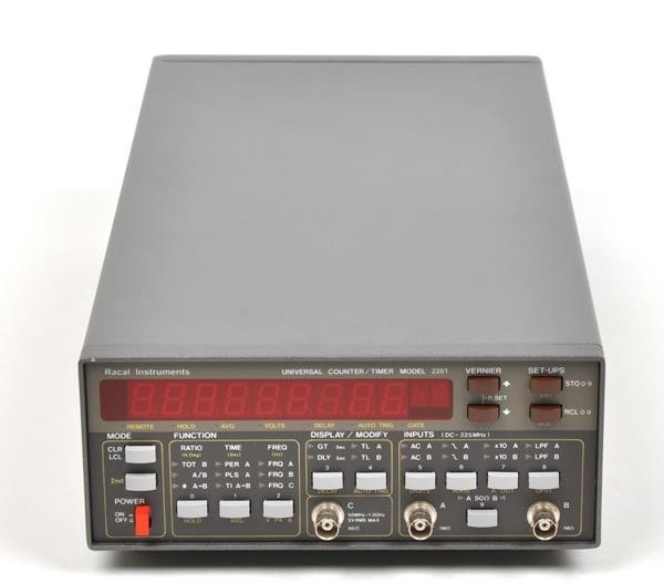 Astronics / EADS / Racal 2201 timer/counter