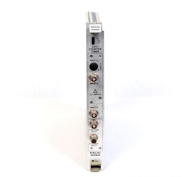 Astronics / EADS / Racal 2251 VXI module