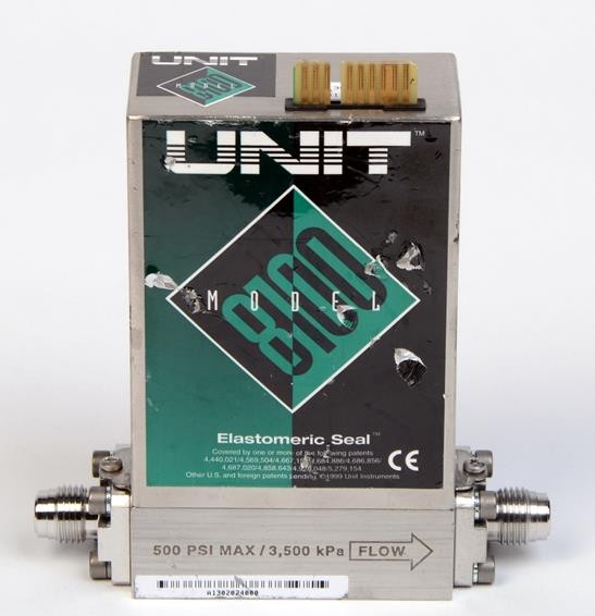 Brooks Instrument / Celerity / Unit Instruments UFC-8100 industrial controller