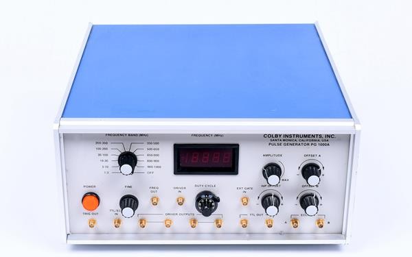 Colby Instruments PG signal generator