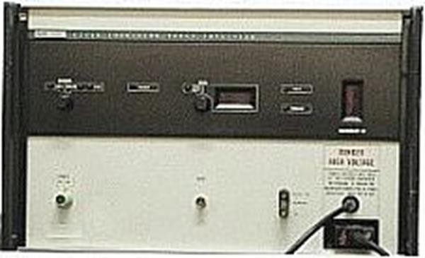 Fluke 5202A calibration equipment