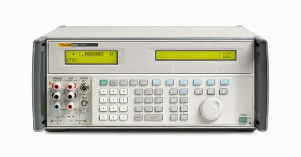 Fluke 5522A multifunction calibrator