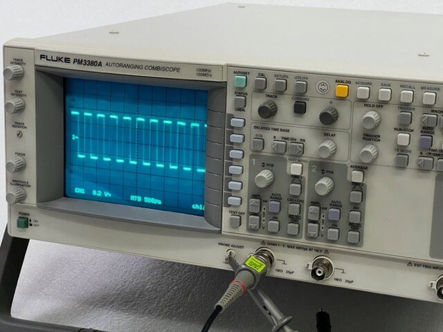Fluke PM 3382A mixed signal oscilloscope
