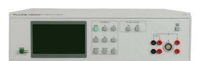 Fluke PM6306 LCR meter