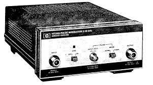 HP 70429A RF amplifier