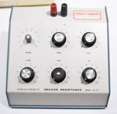 Heathkit IN-3117 calibration equipment