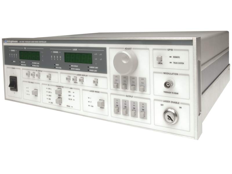 ILX Lightwave LDC3900 / LDC-3900 industrial controller