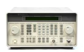 Keysight / Agilent / HP 8648A-1E5-1EP signal generator