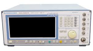 Rohde &amp; Schwarz SMIQ02E vector signal generator