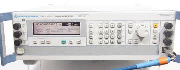 Rohde &amp; Schwarz SMR60 signal generator