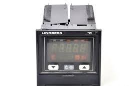 Schneider Electric / Eurotherm 818P4 industrial controller