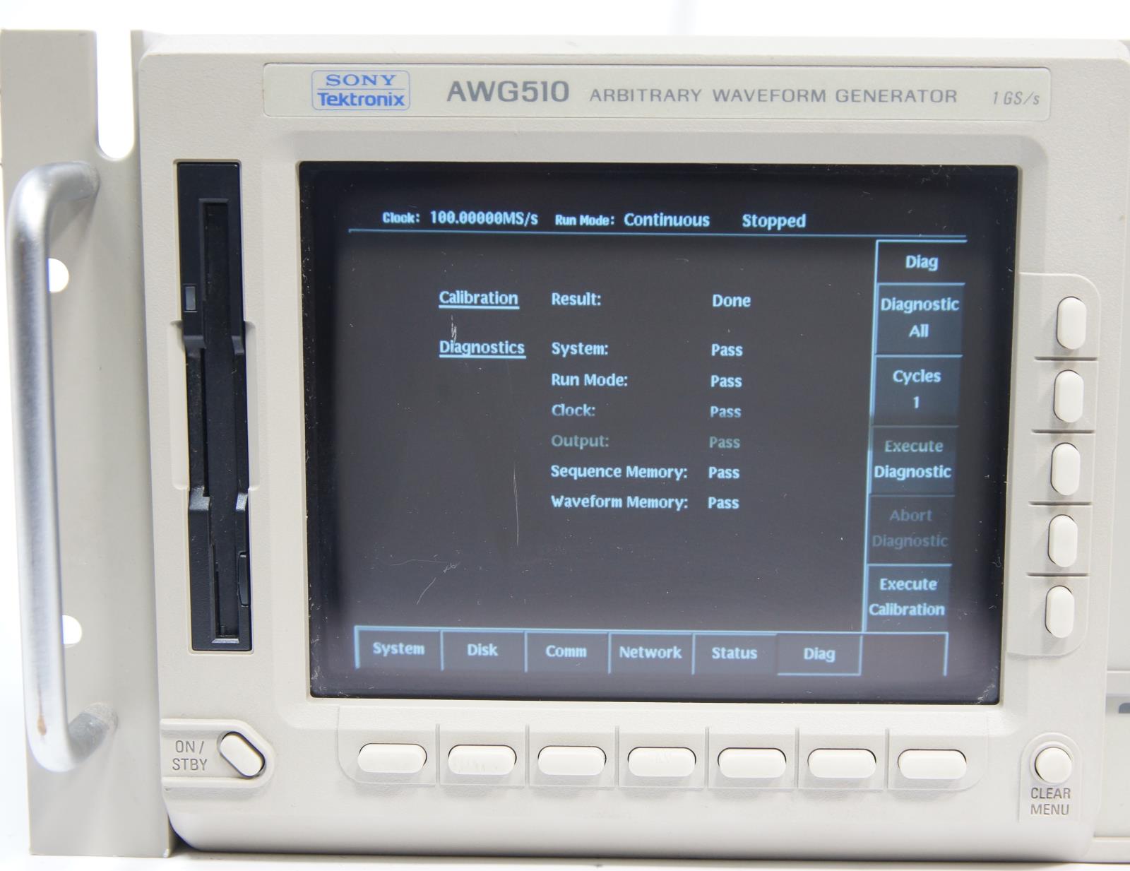 Tektronix AWG510 arbitrary waveform generator
