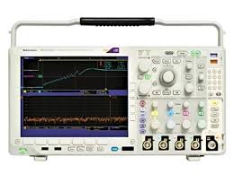 Tektronix MDO4104B mixed signal oscilloscope