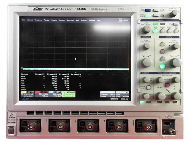 Lecroy 104XS-A digital oscilloscope